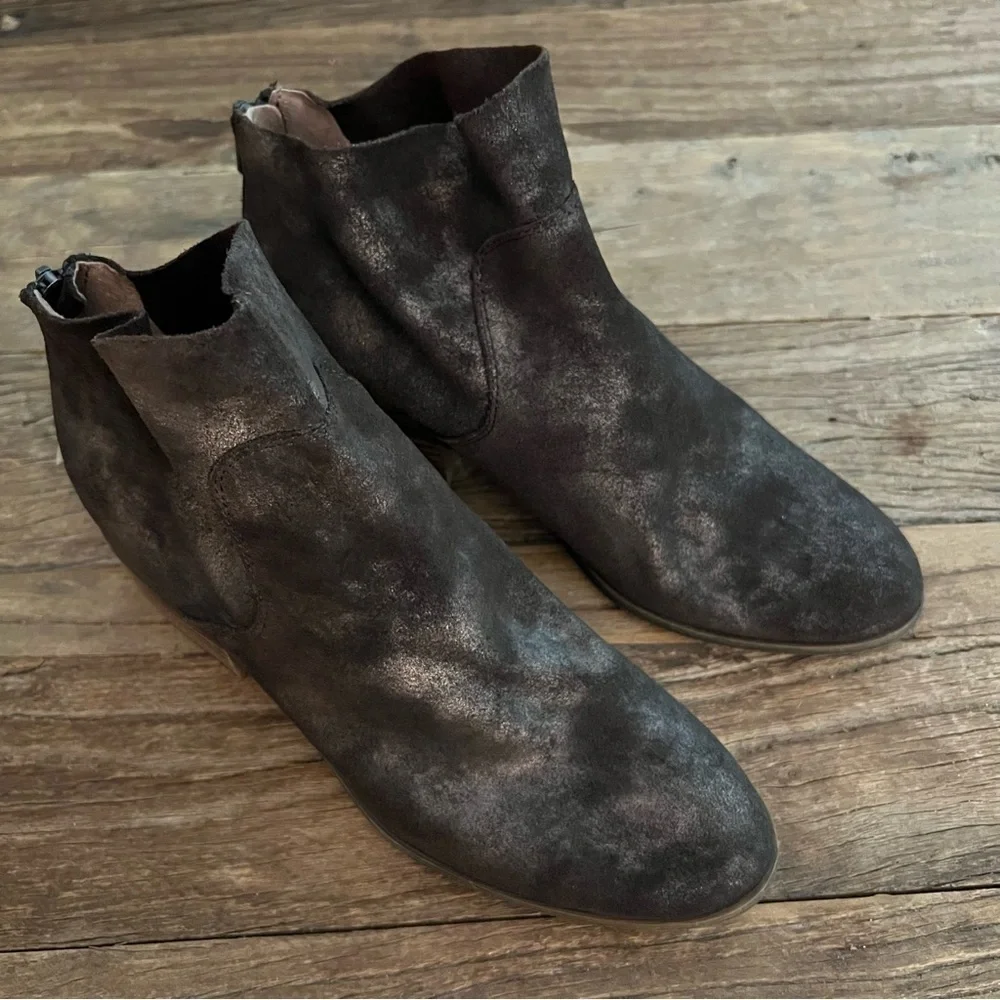 Lucky Brand Lahela Suede Booties Brown Metallic Size 6.5‎